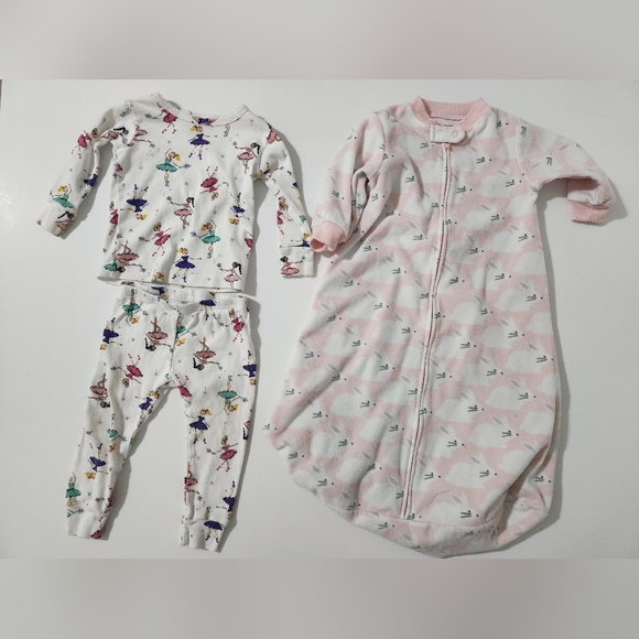 SOLD 12 months baby girl winter bundle - 12 items - Picture 5 of 7